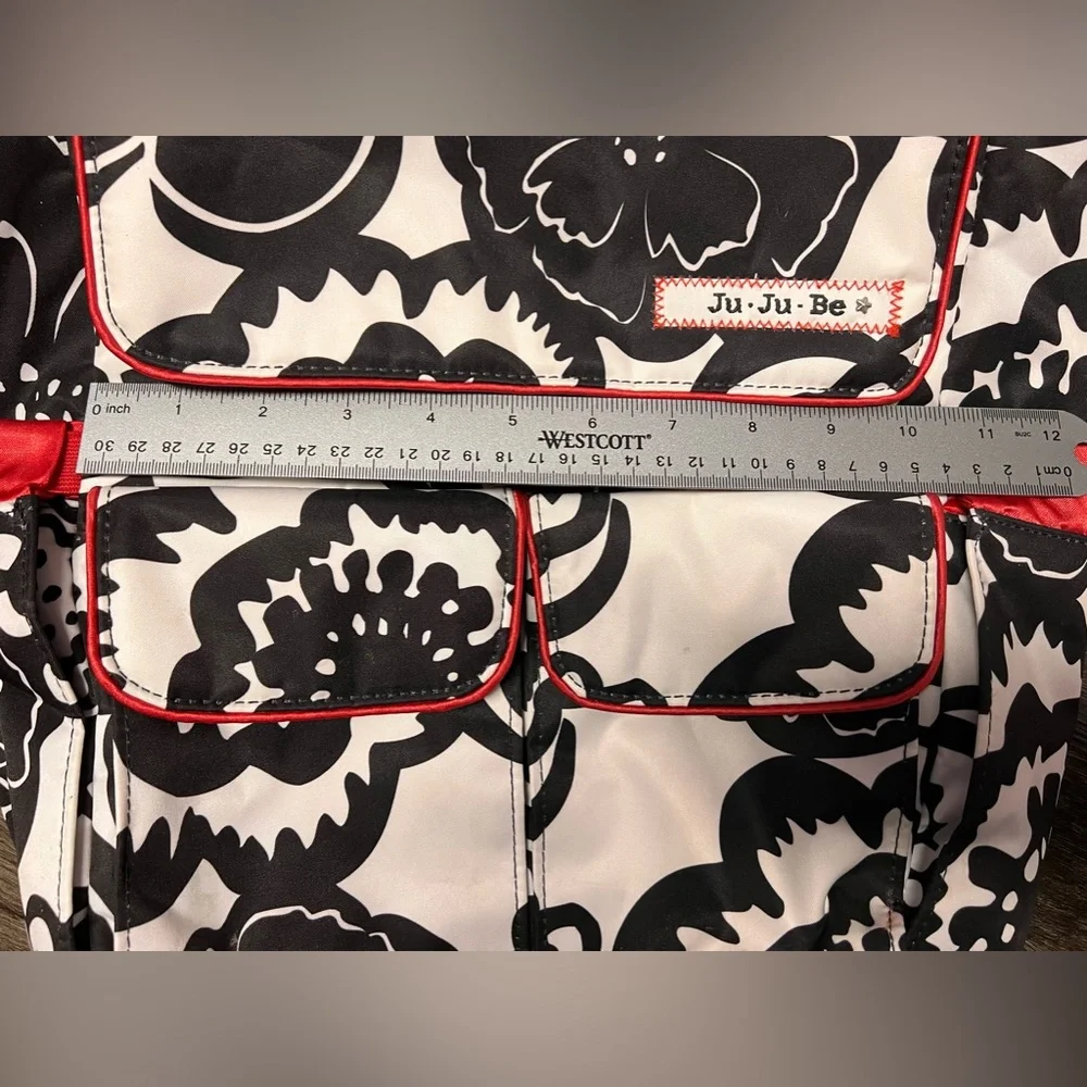 JUJUBE Be Hip WASHABLE Diaper BABY Bag FLORAL Onyx BLOSSOMS Maternity